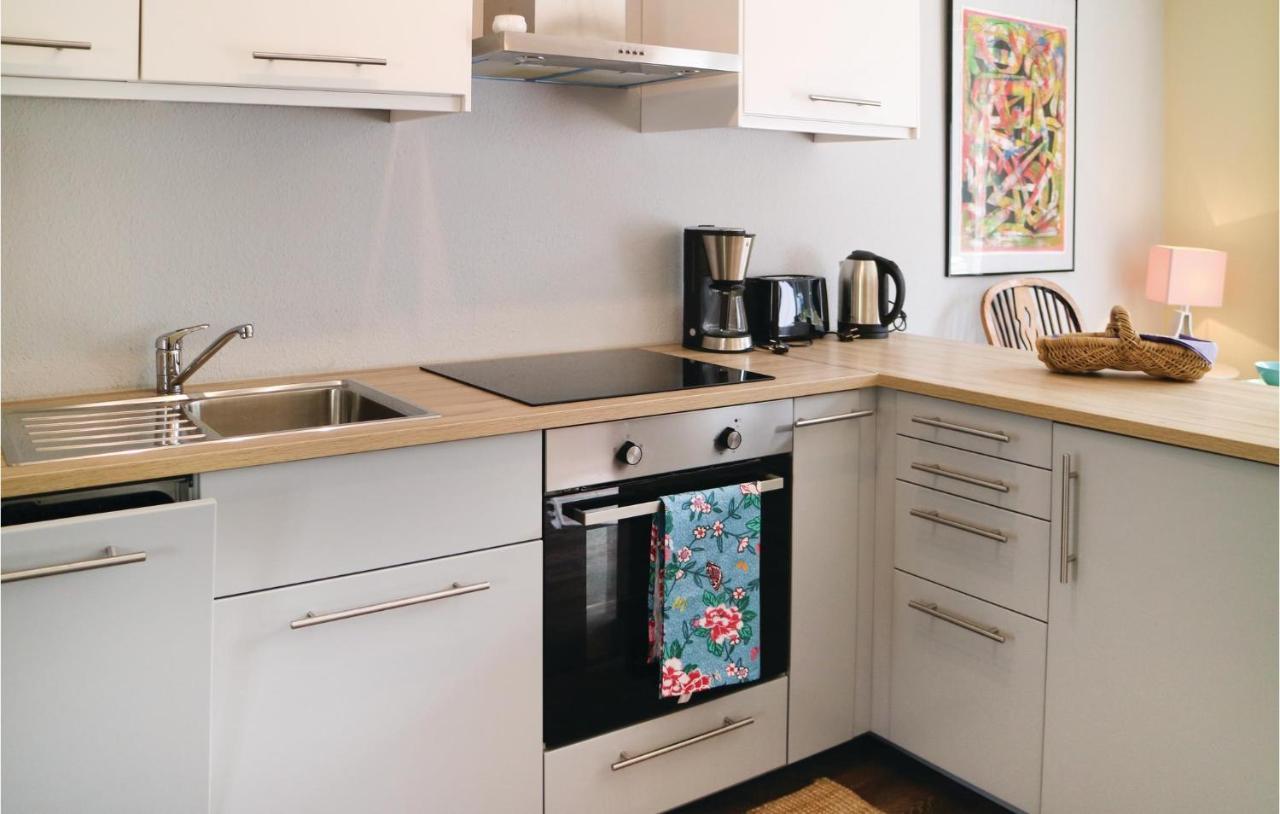 Stunning Apartment In Gelbensande With Kitchen Graal-Mueritz Kültér fotó